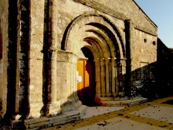 Portail de l'église