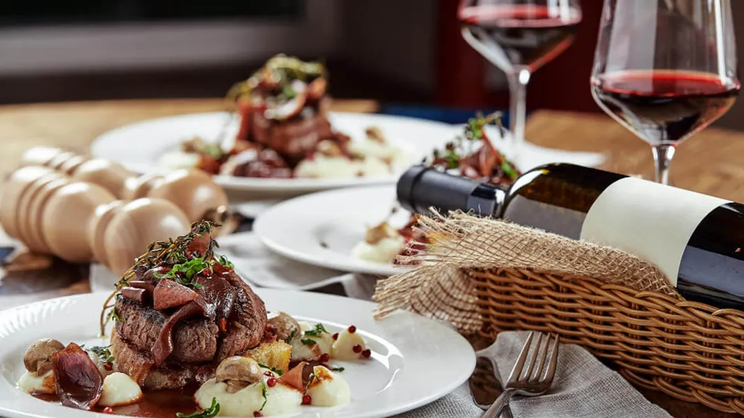 Vins de Montaigne et gastronomie du Périgord